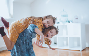 6 easy steps to create an unbreakable sibling bond