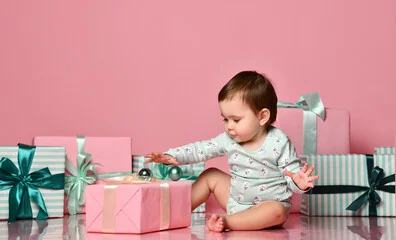 3 Fun Ways to Give Baby Gifts